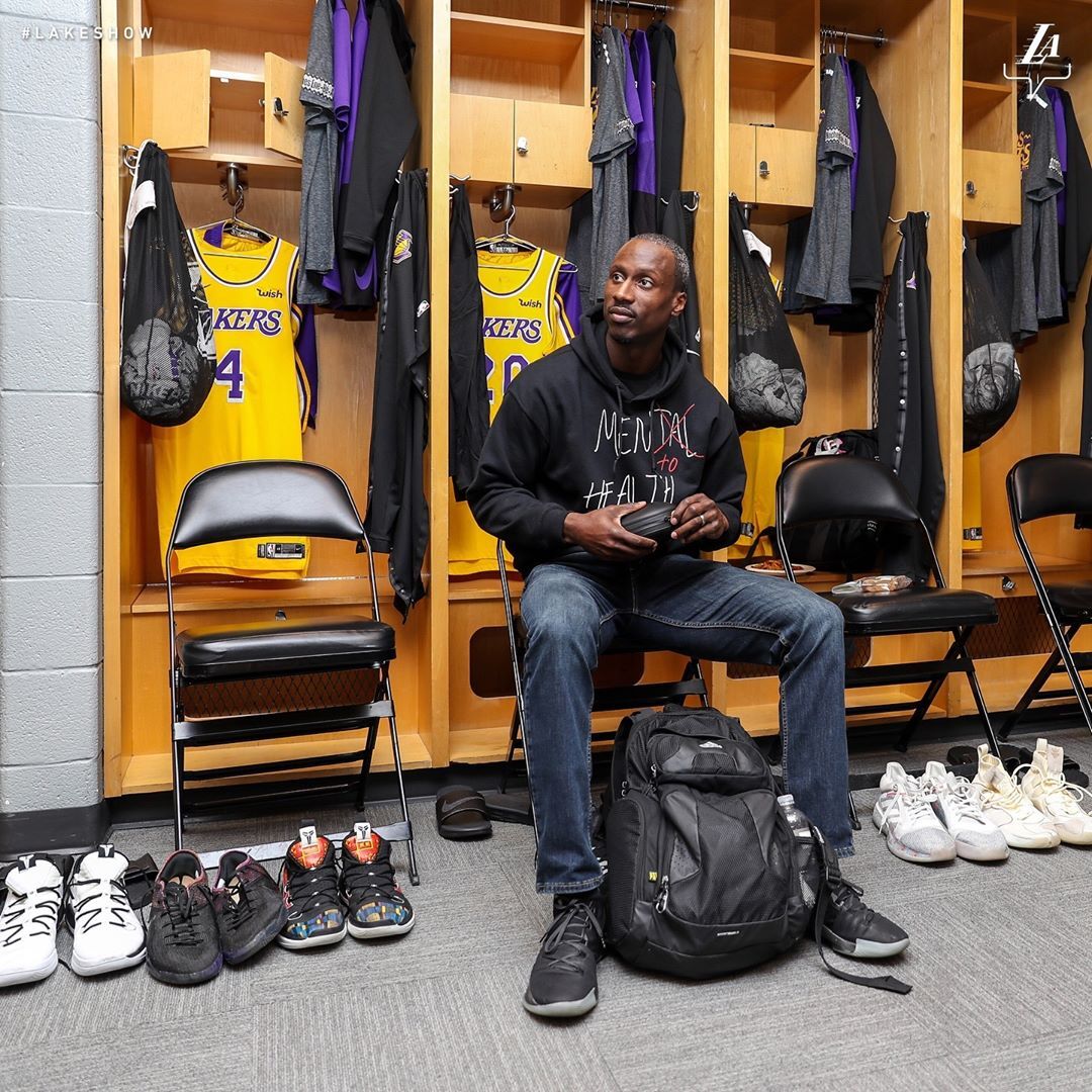 开云智能平台包含澳大利亚队观众热烈欢呼！，费德勒迎来二十赛季出色发挥赛场气氛高涨的词条